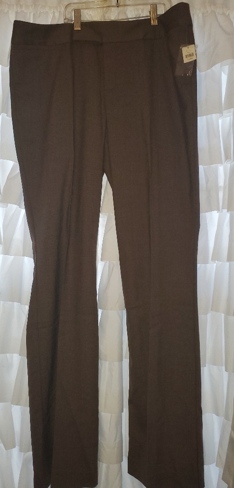 Gap flare leg trouser NWT
